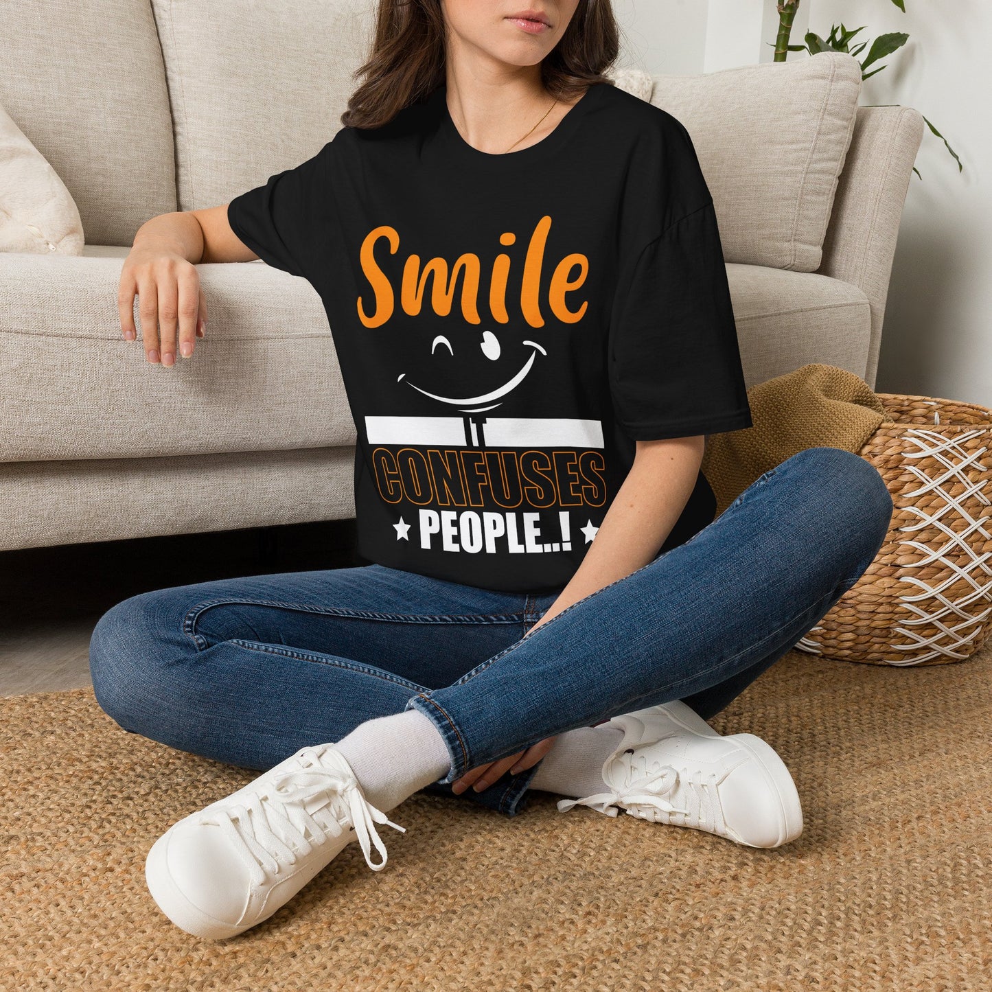 Smile It Confuses People Funny Graphic T-Shirt